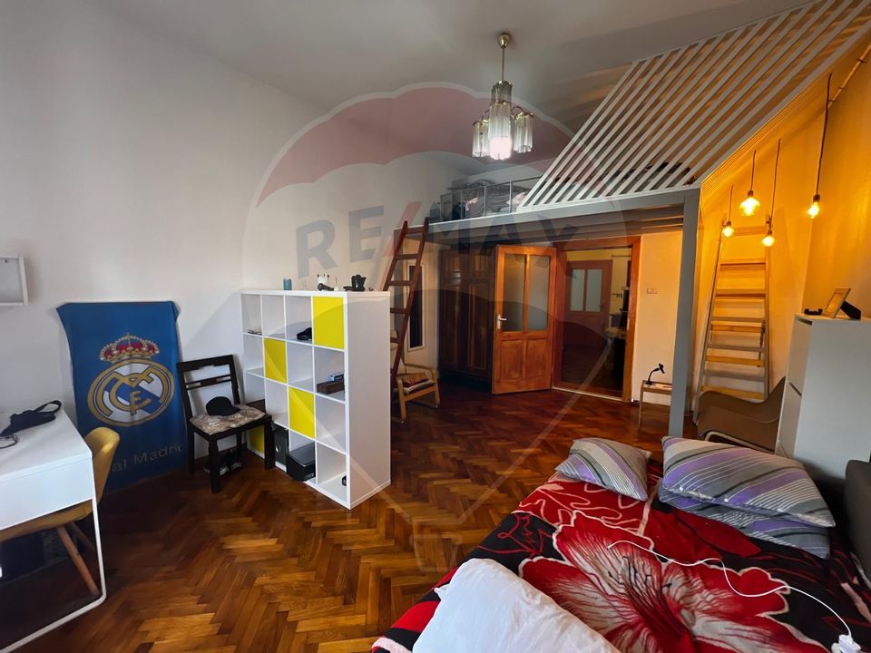 3 room Apartment for sale, Podgoria area