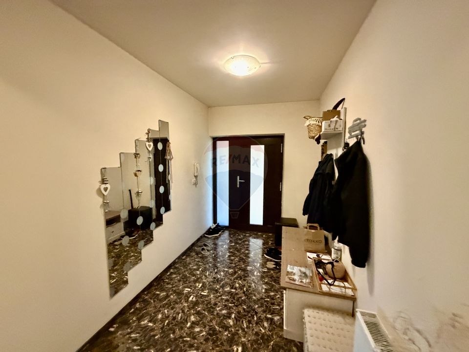 4 room House / Villa for sale