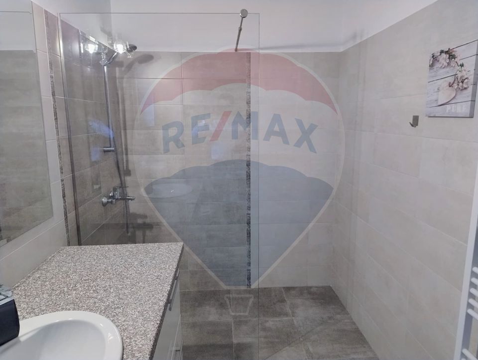 Duplex modern de închiriat  cu 5 camere în Floresti