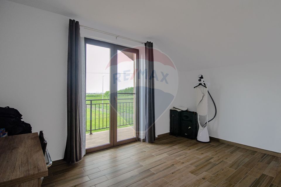 5 room House / Villa for sale