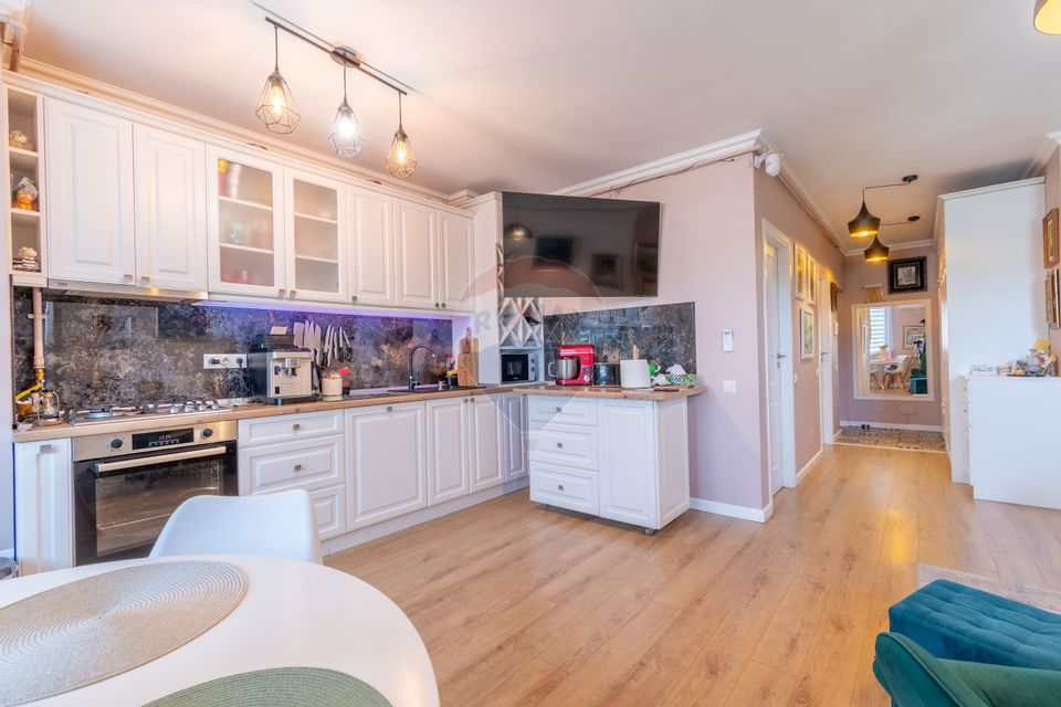 Apartament de vanzare, 3 camere, Strada Sesul de Sus, Zona Pepco