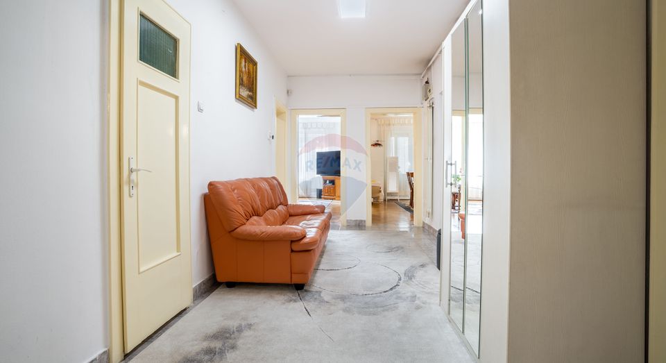 De vanzare apartament 4 camere in Grigorescu, imobil mic 3 apartamente