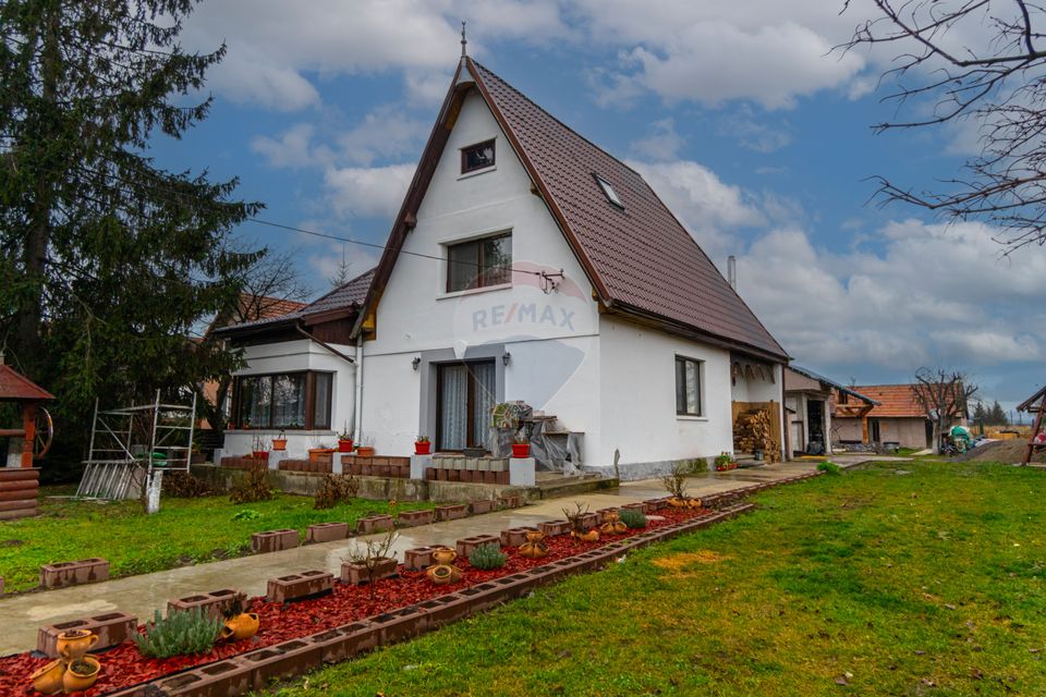 Casa moderna cu 7 camere I OZUN, COVASNA| COMISION 0