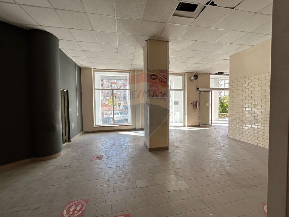 310sq.m Commercial Space for rent, Gheorgheni area