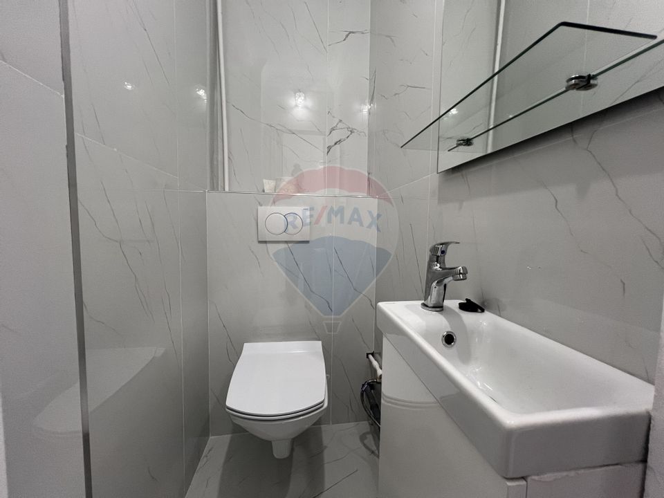 Apartament cu 4 camere de închiriat în zona City Park Constanta