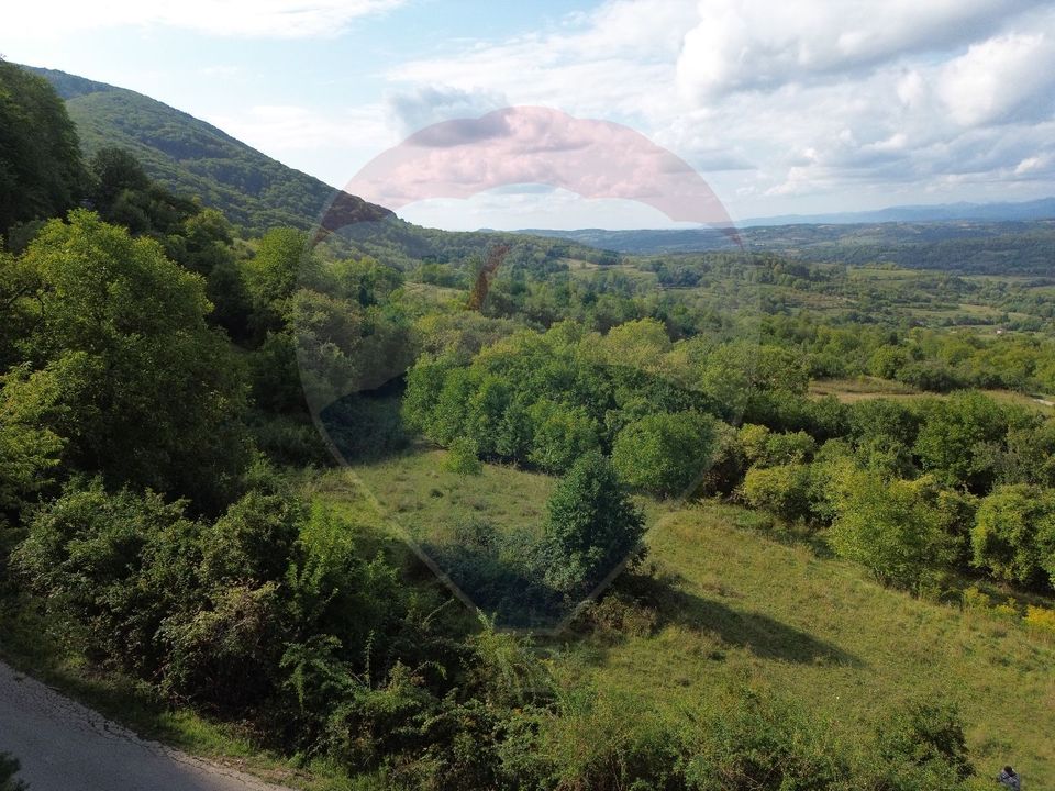 Teren de vânzare în Măgureni