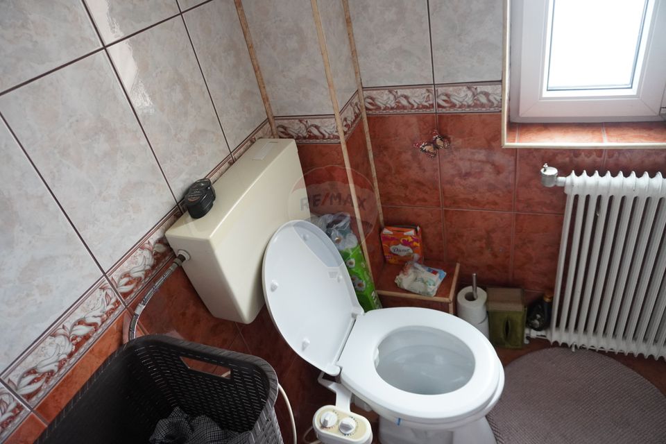 5 room House / Villa for sale