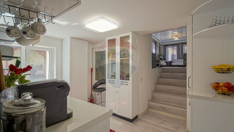 6 room House / Villa for sale