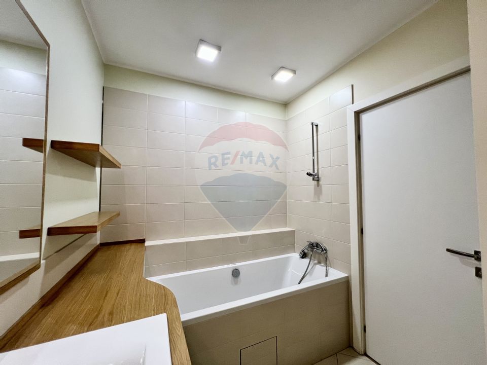 Apartament de 3 camere finisat, cu 2 parcari cu CF,  pe Calea Manastur