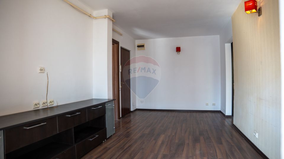 Vanzare apartament 2 camere, posibilitate centrala zona Raul Colentina