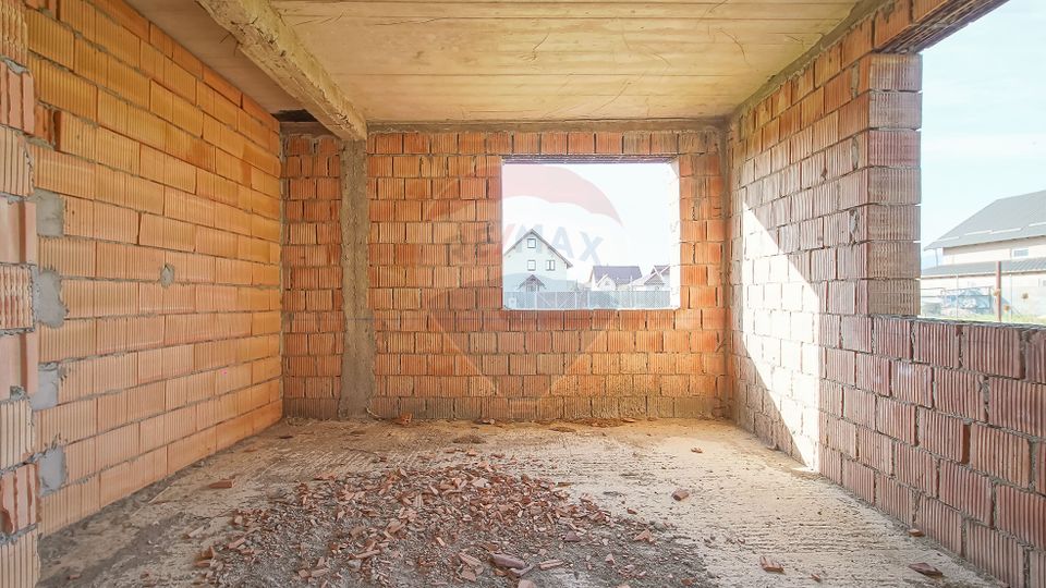 6 room House / Villa for sale