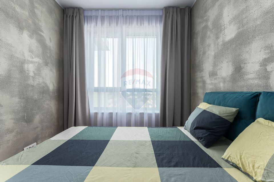 Apartment 2 rooms domains, press market, exhibition