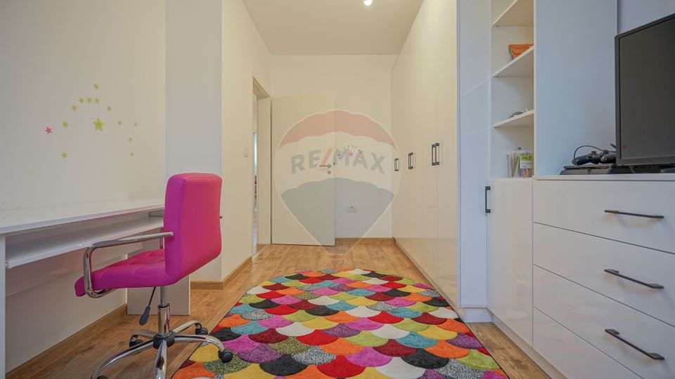 COMISION 0%! 4 CAMERE MOBILAT PE DOUA NIVELURI SI POD | MAURER VILLAS