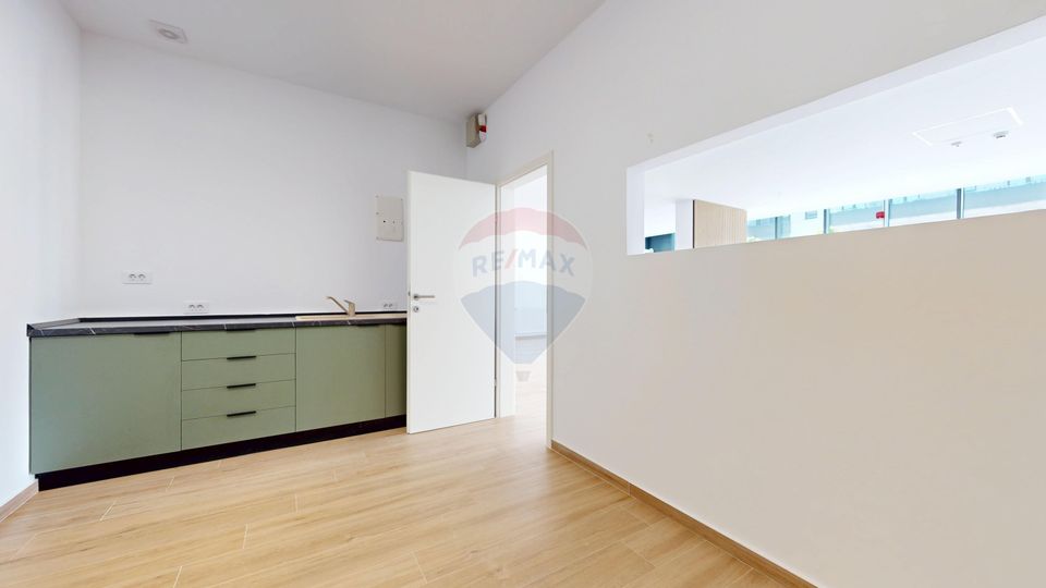 88sq.m Commercial Space for rent, Tractorul area