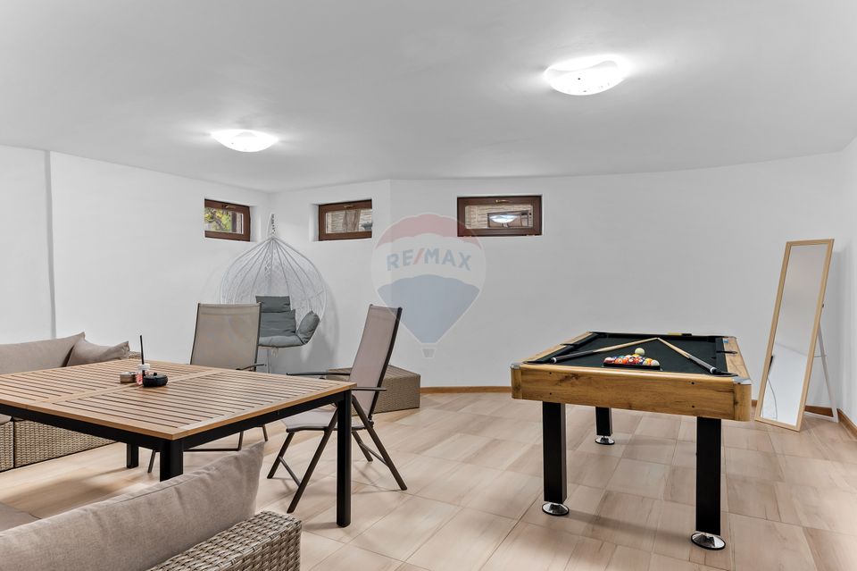 DE VANZARE  Vila cu piscina Zona Colentina