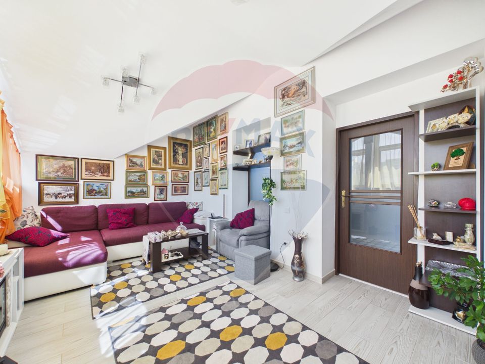 3-room apartment with beautiful attic in Doamna Ghica area