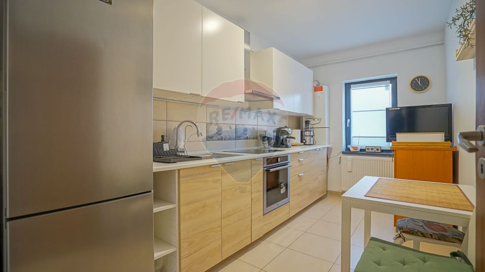 Apartament cu 2 camere de închiriat în zona Brașovul Vechi