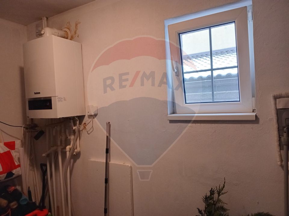 4 room House / Villa for sale