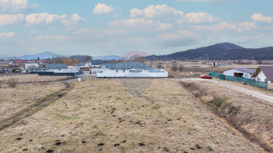 Teren intravilan de vânzare în Hărman – zonă în plină dezvoltare