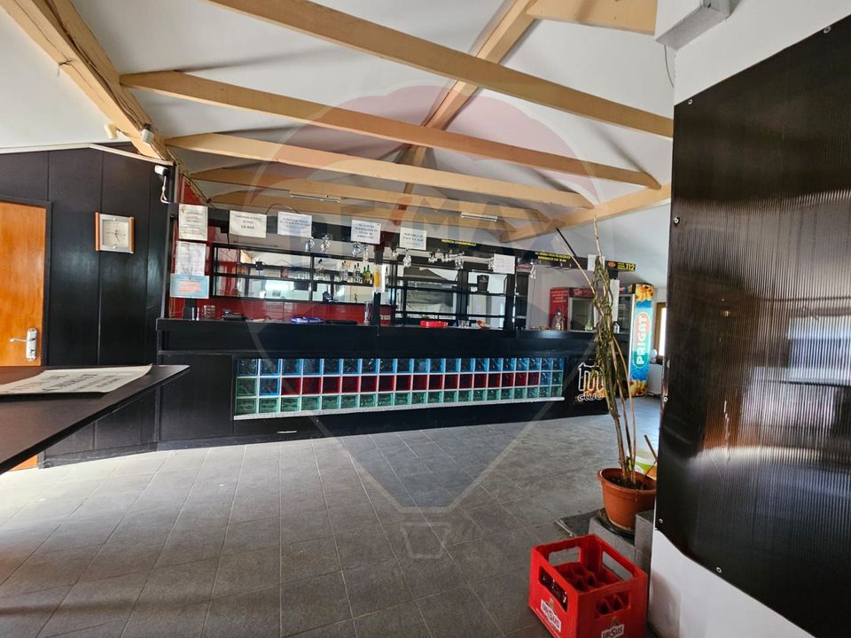 904sq.m Commercial Space for rent, Central area