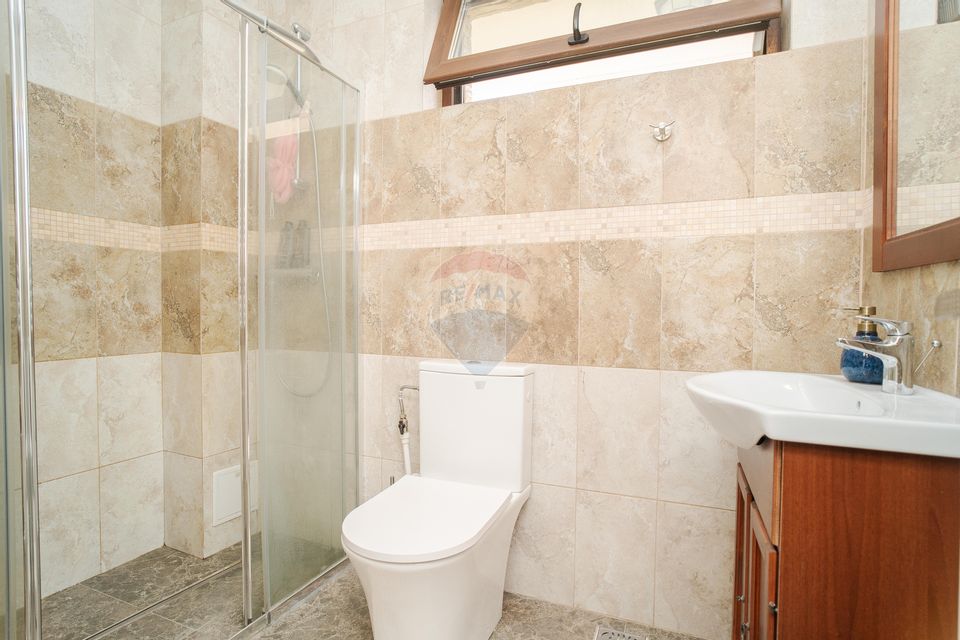 4 room House / Villa for sale