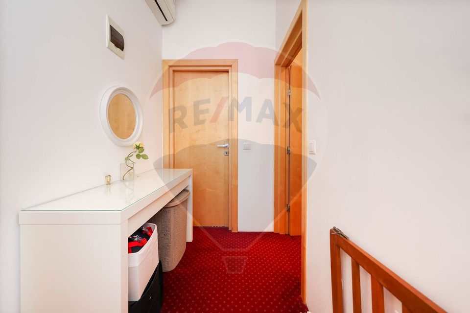 3 room Apartment for sale, Tractorul area