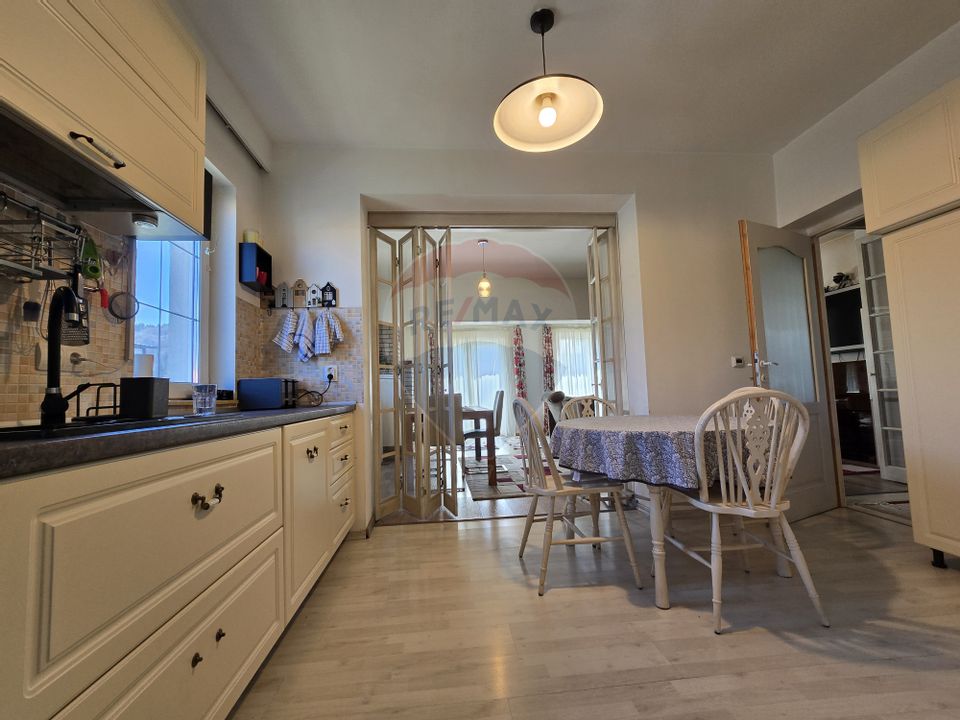7 room House / Villa for sale