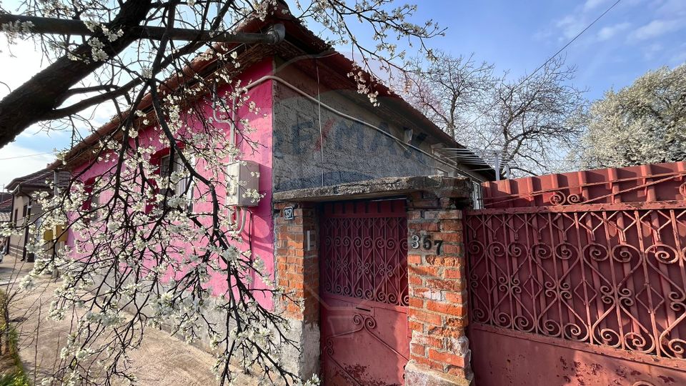 Casă / Vilă cu 4 camere de vânzare Santandrei