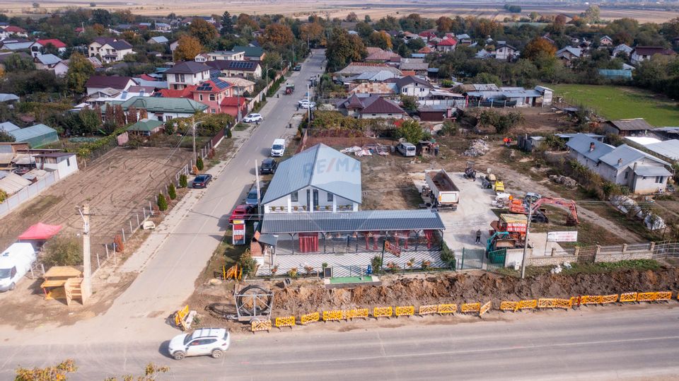 Vanzare restaurant cu  terasa si teren intravilan liber/ Salcuta-Titu