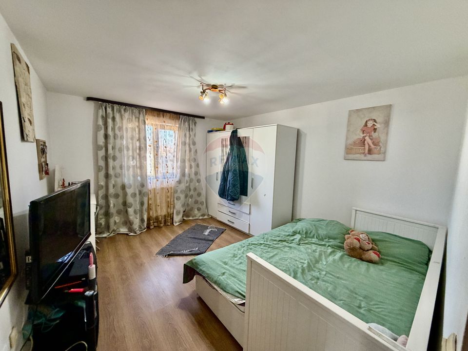 4 room House / Villa for sale