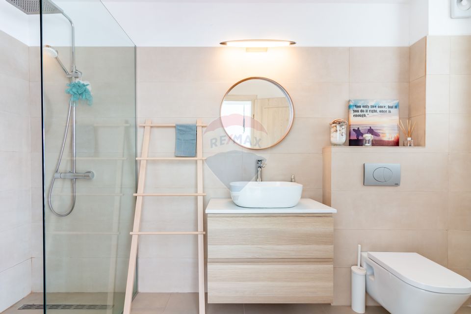 5 room House / Villa for sale, Central area