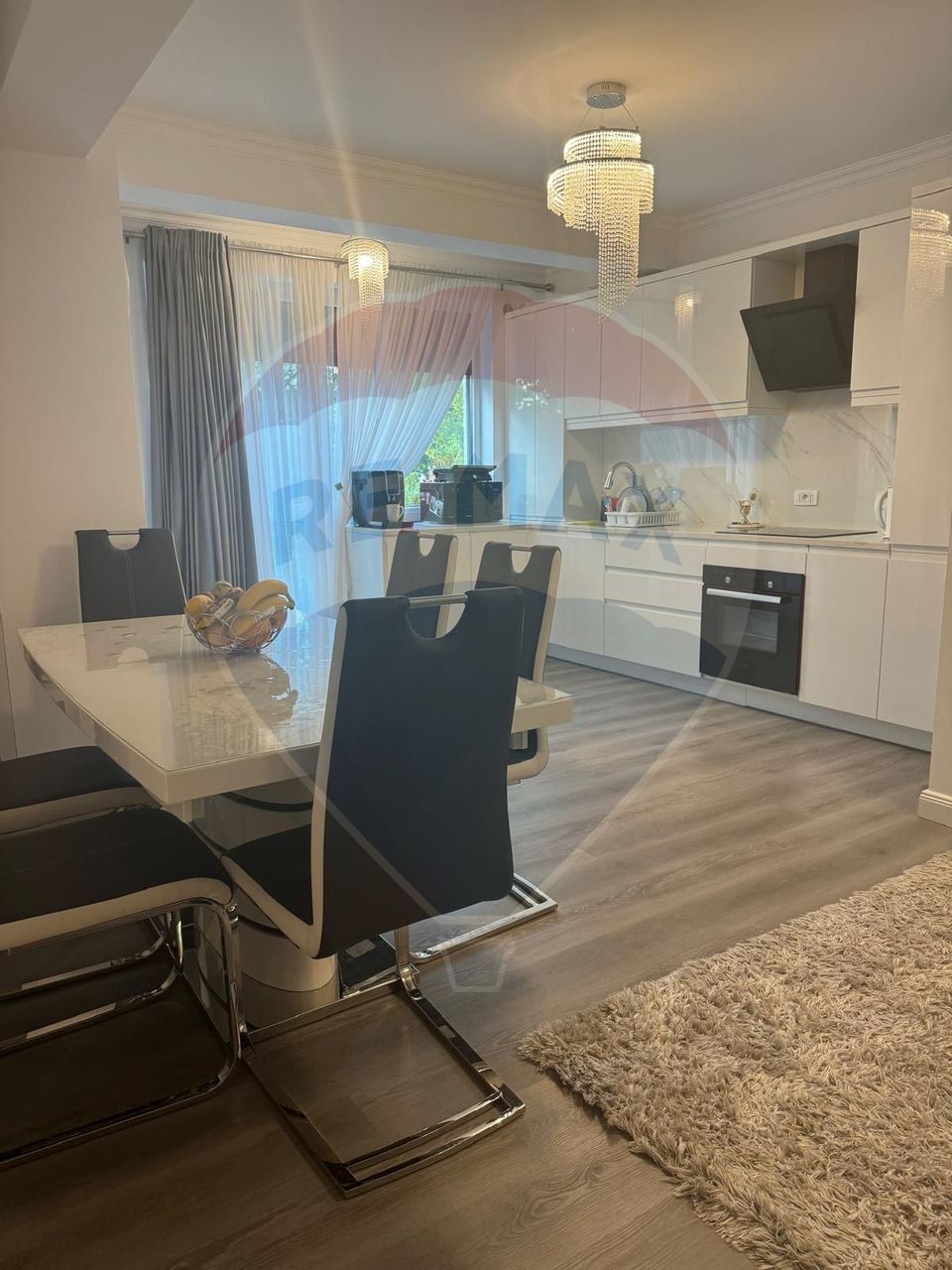 Apartament cu 2 camere de închiriat în zona Burdujeni