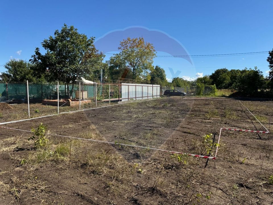 Teren de vanzare,  suprafata 1001 mp, Branesti,  lfov