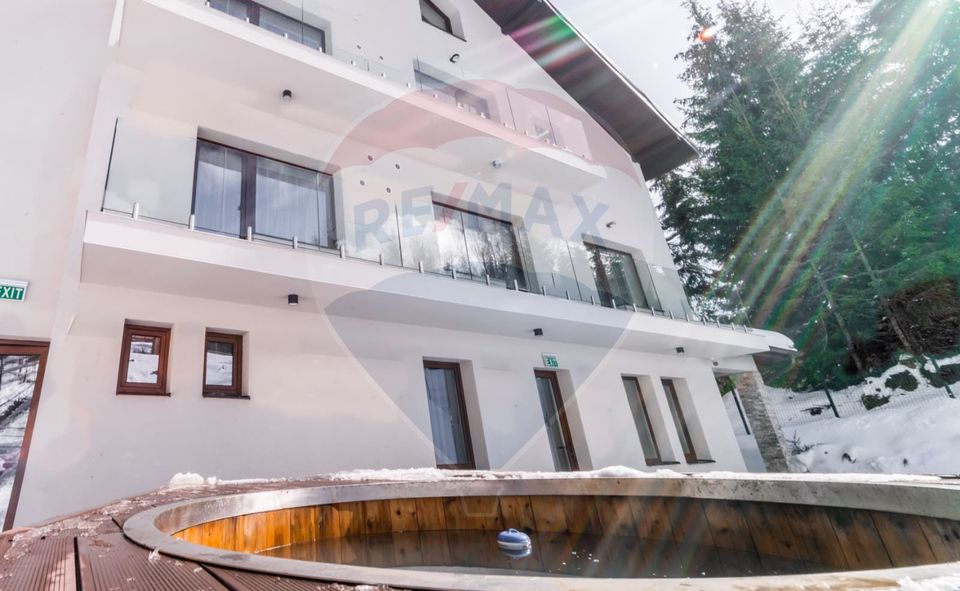 22 room Hotel / Pension for sale