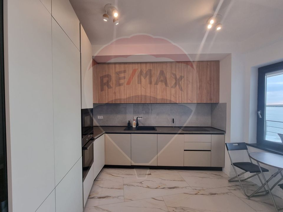 Apartament cu 3 camere in vila Eforie Nord