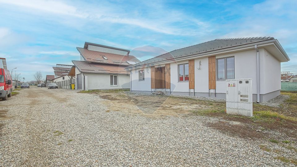 Comision 0 %! Casă cu 4 camere, construcție 2025, Bod!