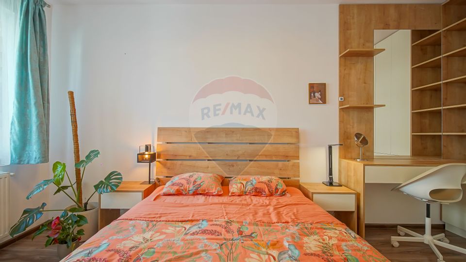 4 room Apartment for sale, Tractorul area