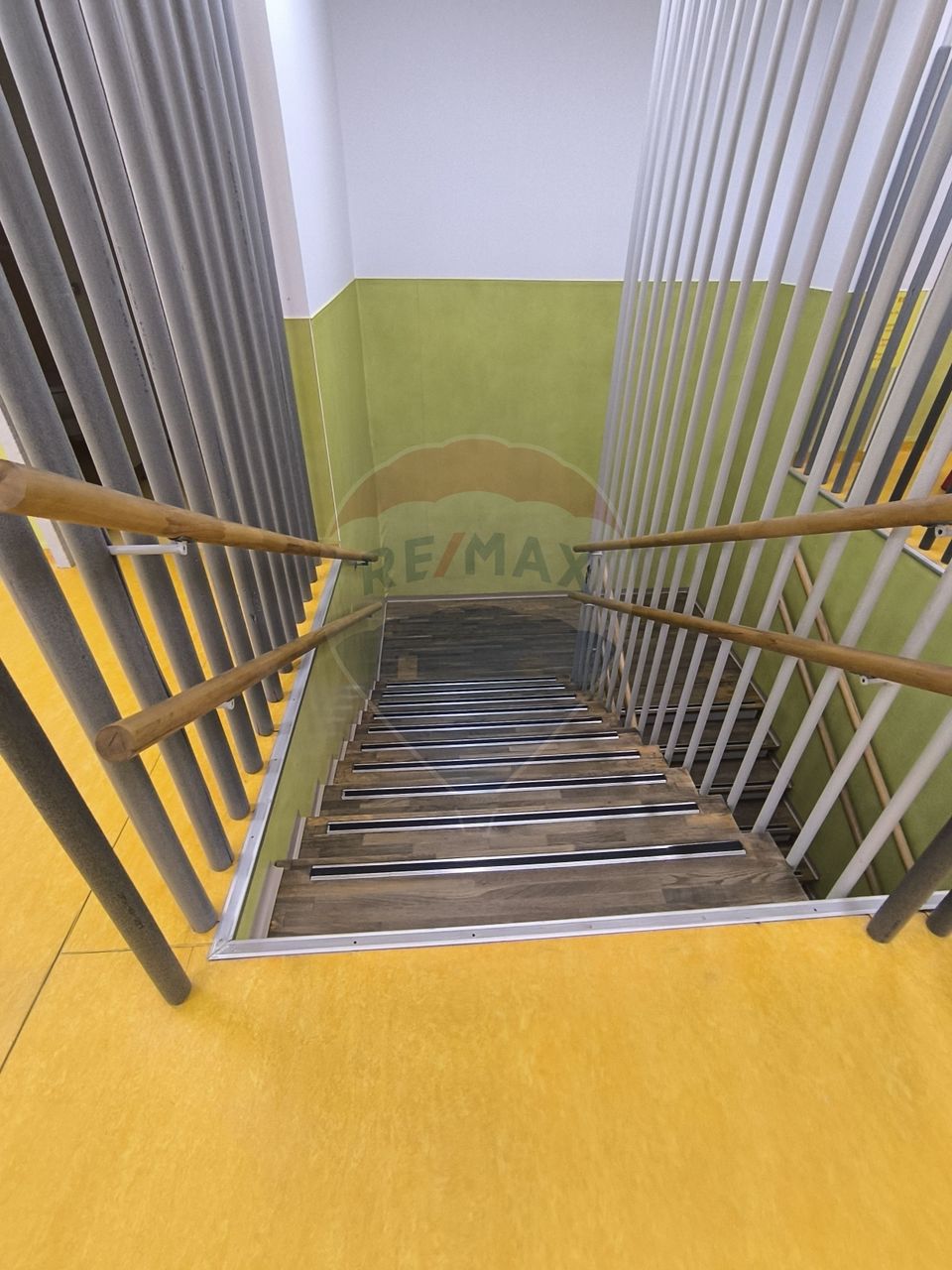 Spațiu servicii educationale de inchiriat