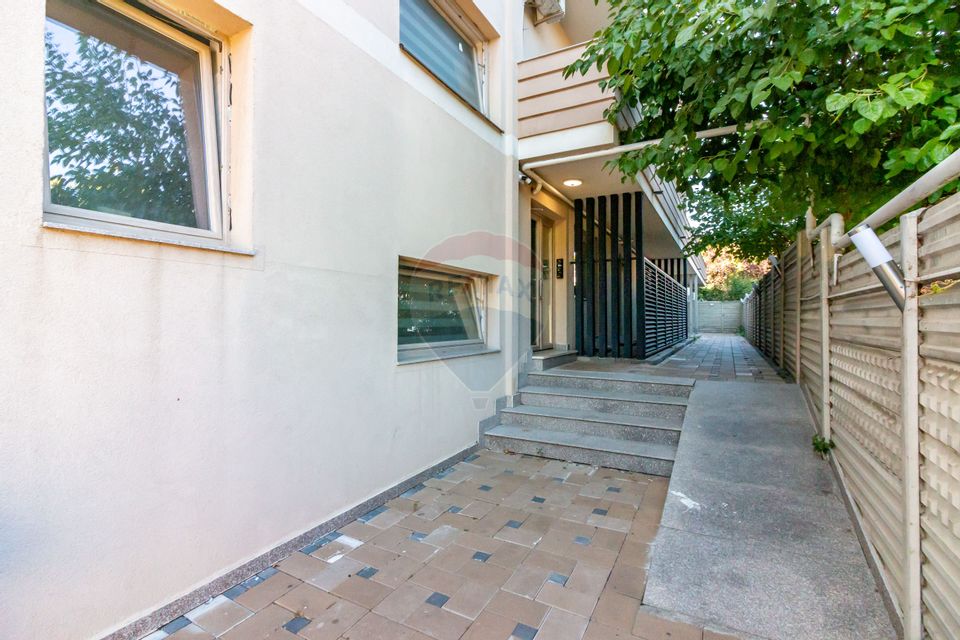 Penthouse 5 camere, acces privat lift | Sisesti, Rompetrol