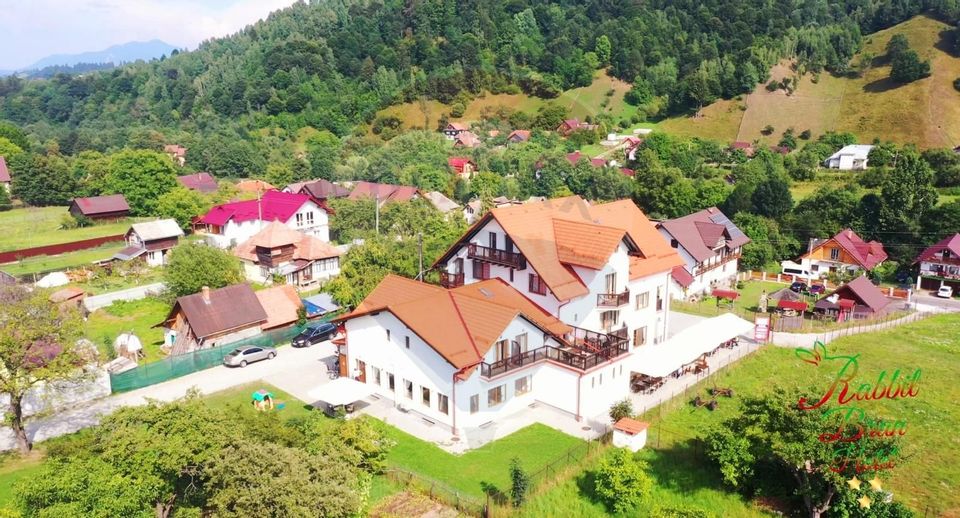 15 room Hotel / Pension for sale