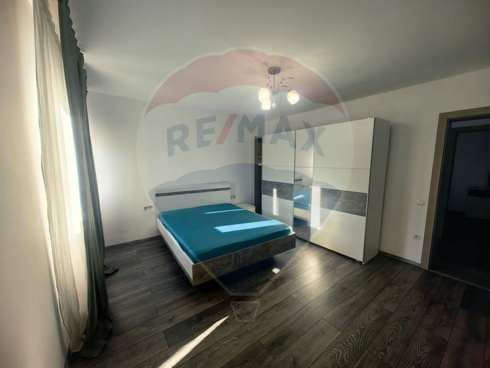 Casă tip duplex 4 camere de inchiriat