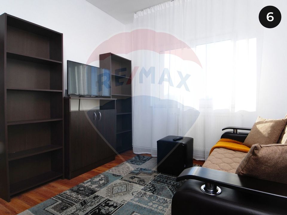 Apartament de inchiriat cu 3 camere/Centrul Civic