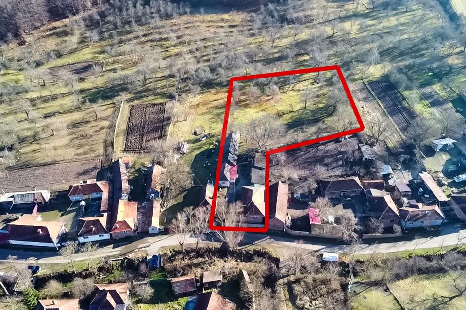 Casă / Vilă cu 4 camere de vânzare