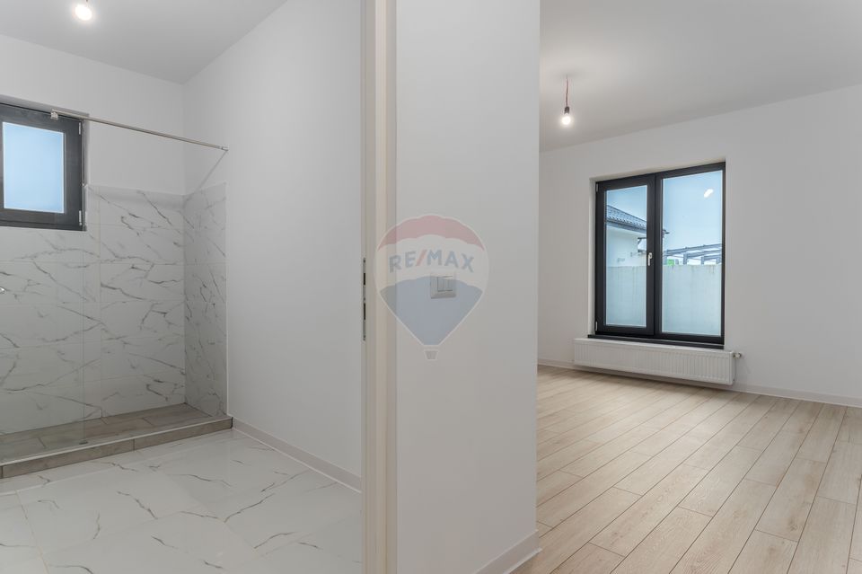 Casă modernă – eficiență energetică și confort, gata de mutare