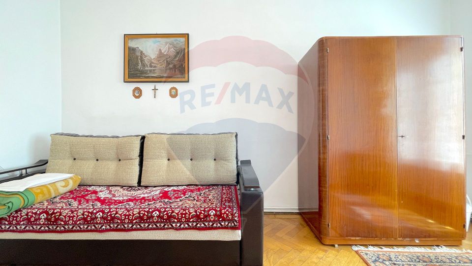 2 room Apartment for rent, Tractorul area
