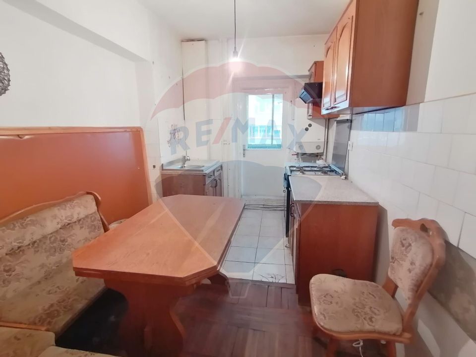 Apartament cu 3 camere de vânzare în Manastur, str. Ion Mester