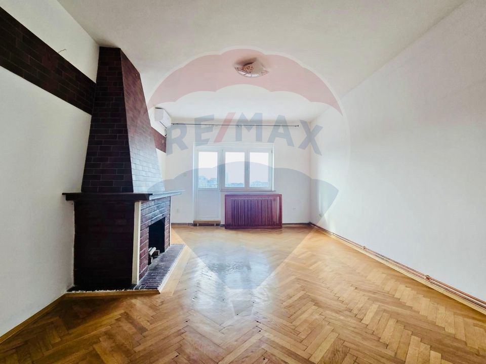 De vanzare apartament central cu terasa, Zona Romana