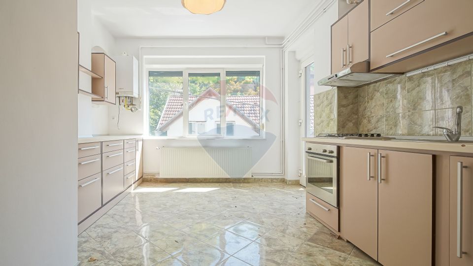 24 room House / Villa for sale, Schei area