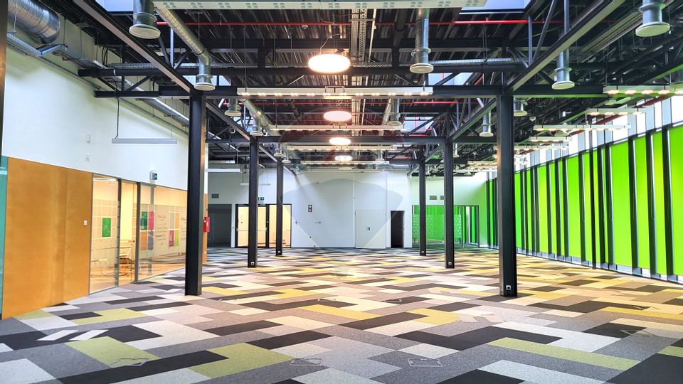 800sq.m Office Space for rent, Central area