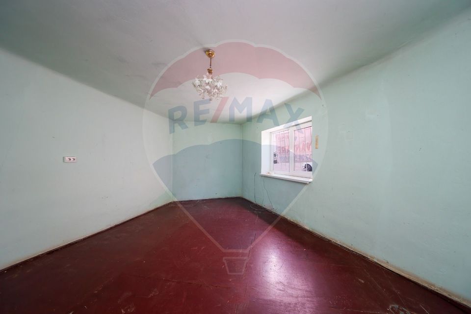 Corp de casă cu 2 studiouri independente, ideal pentru regim hotelier